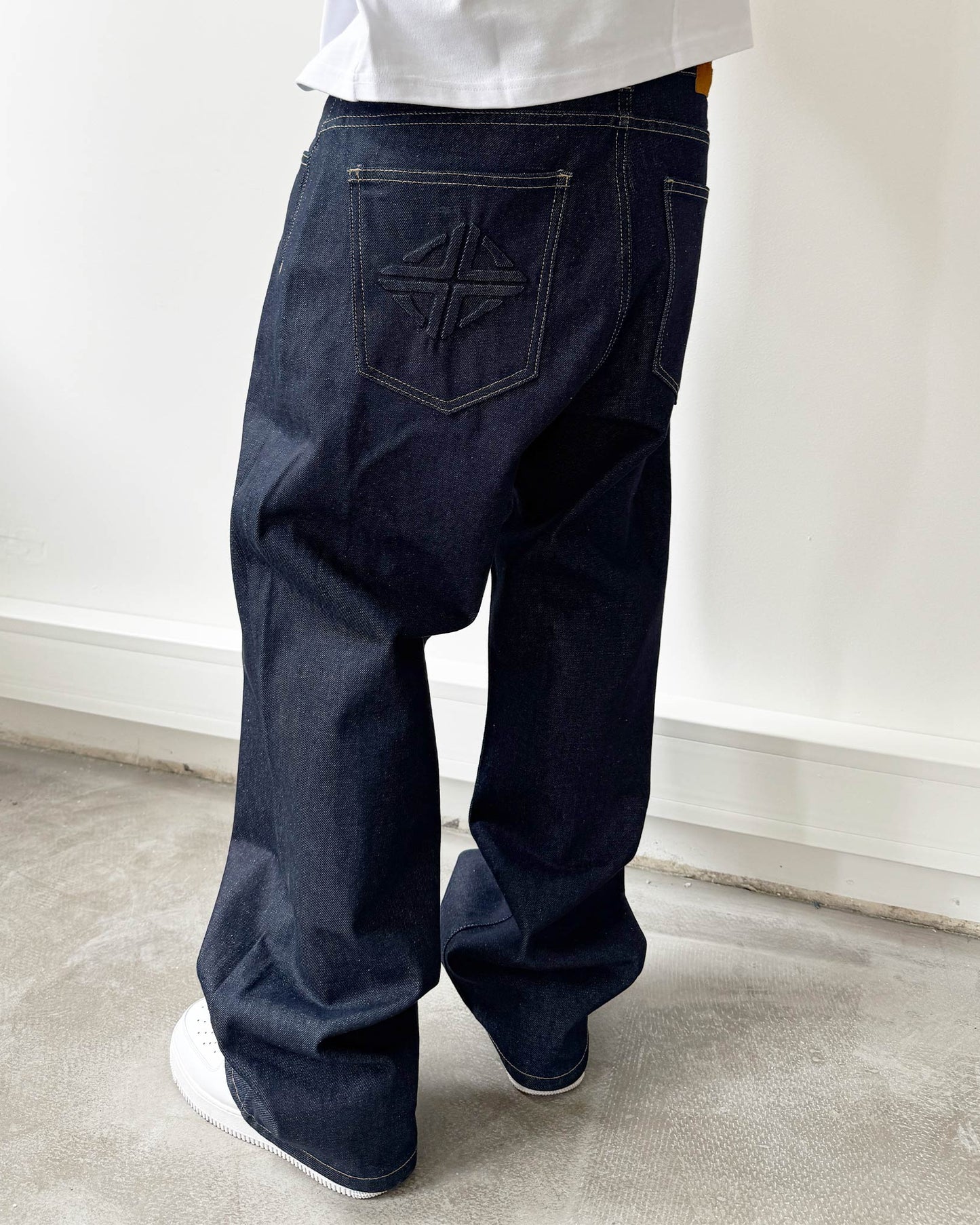 SWEATS® Denim "Raw Blue"