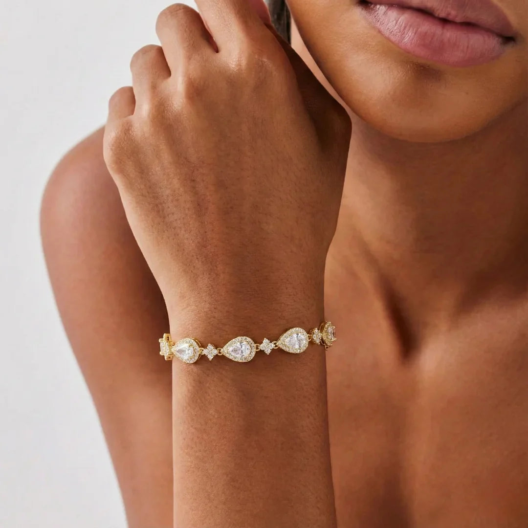 Womens Star Drop Bracelet